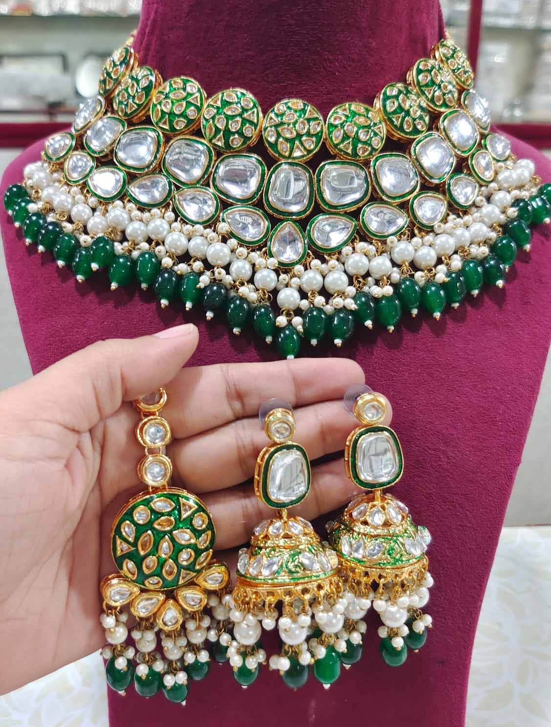 statement green necklace