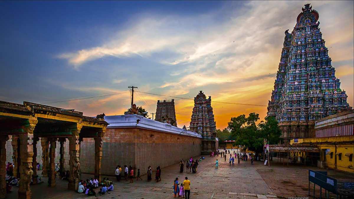 கோயிலுக்குச் செல்லும் போது இந்த விஷயங்களை மறக்காமல் செய்திடுங்க!