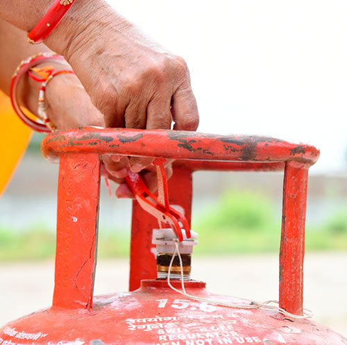 what is meaning of code on gas cylinder