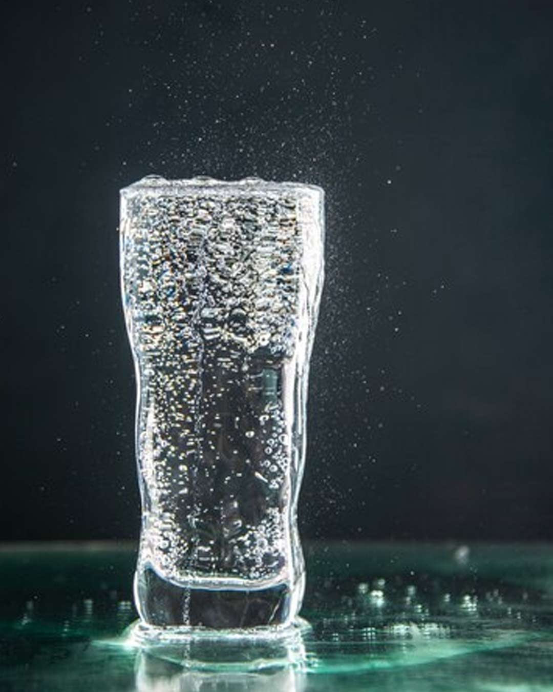 why do we use club soda and salt for cleaning