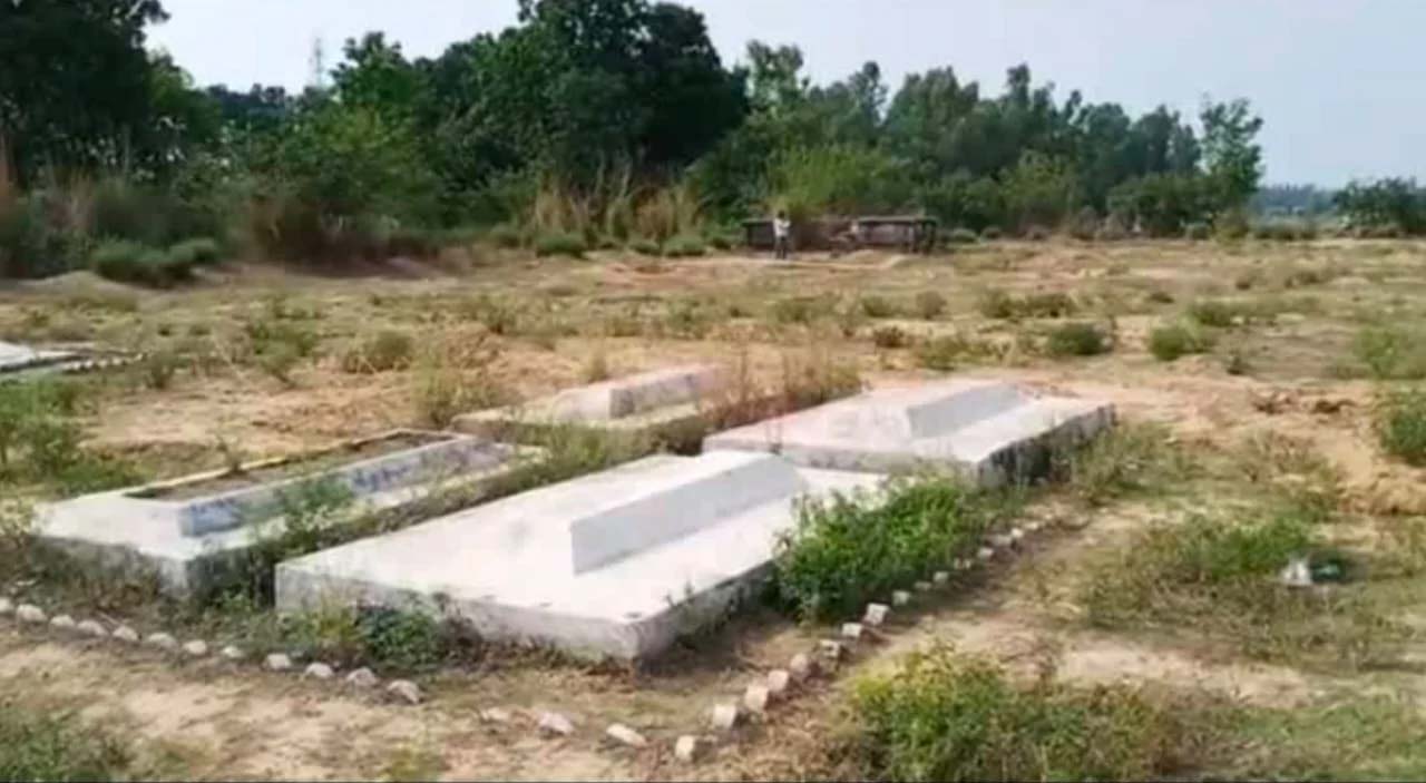 Cemetery in ayodhya