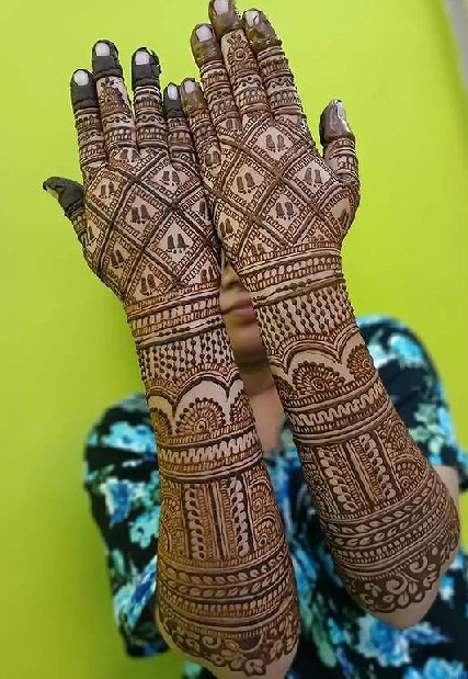 Doble layer Mehndi designs