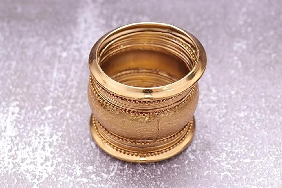 Golden bangles set