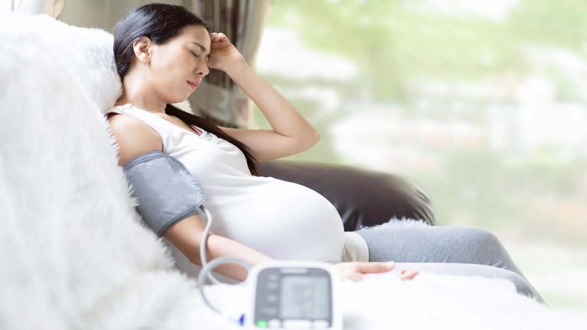 கர்ப்ப காலத்தில் டென்சன் இல்லாமல் இருப்பதற்கான வழிமுறைகள்! | effective ways to manage hypertension during pregnancy