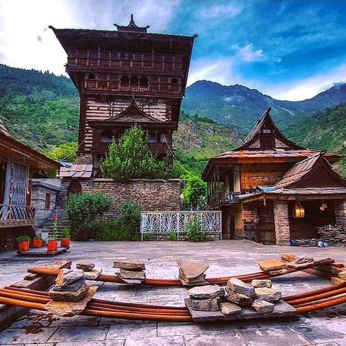 Kamru Fort himachal pradesh