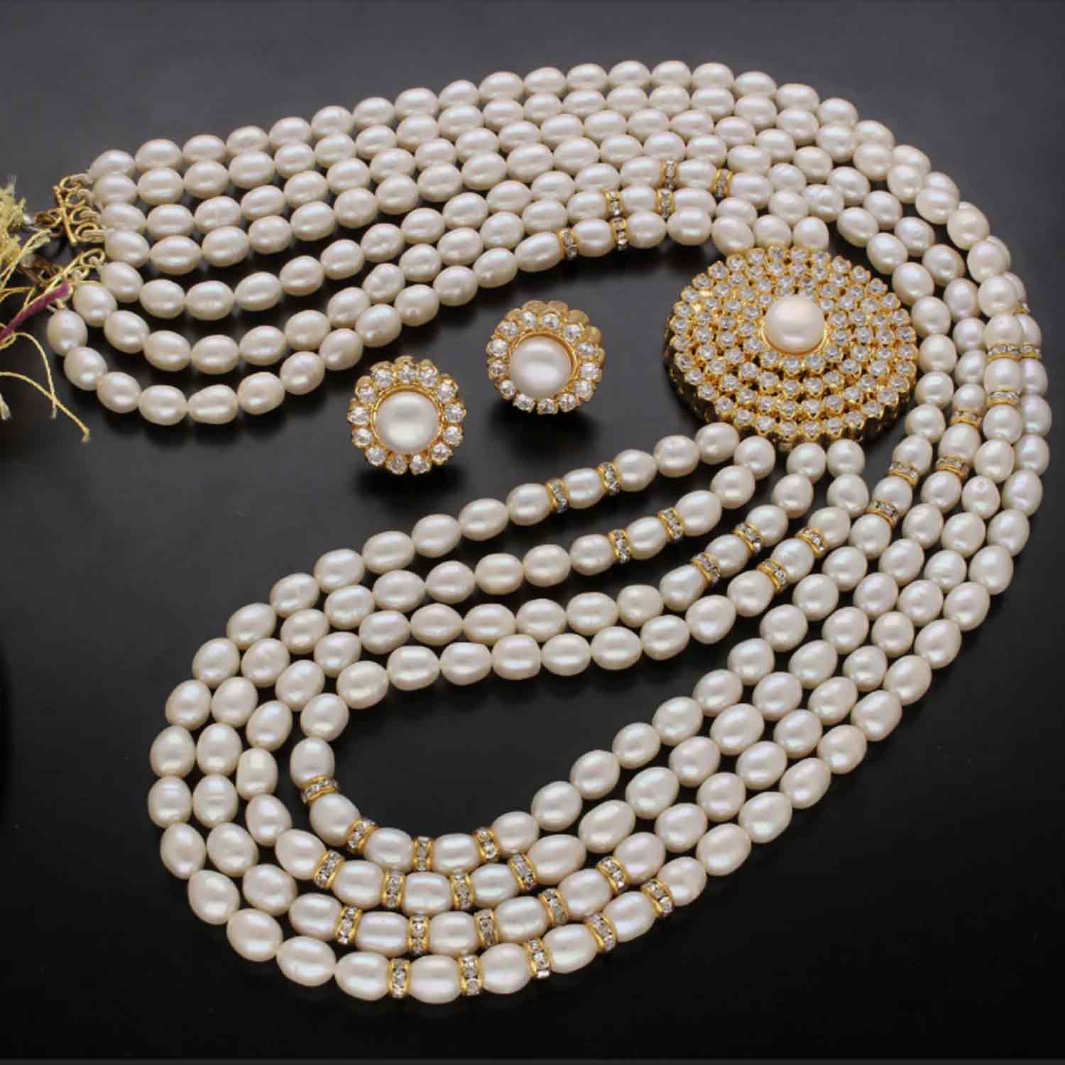Pearl long necklace
