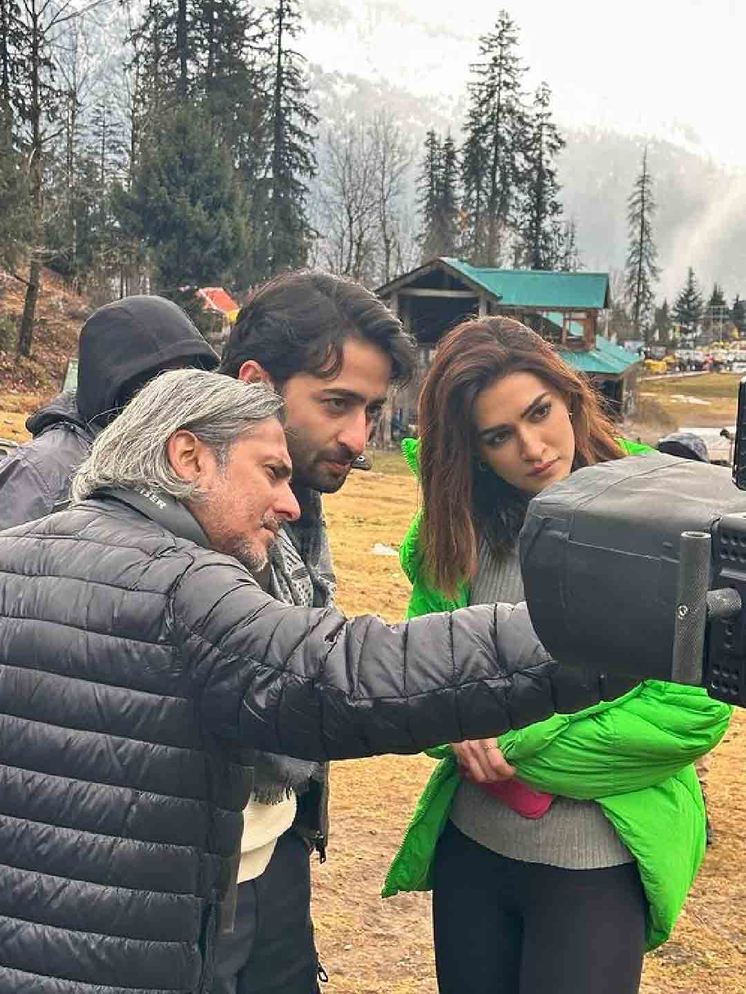 Shaheer Sheikh and Kriti Sanon in Do Patti