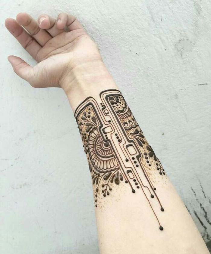 Unique Arm Mehndi Design