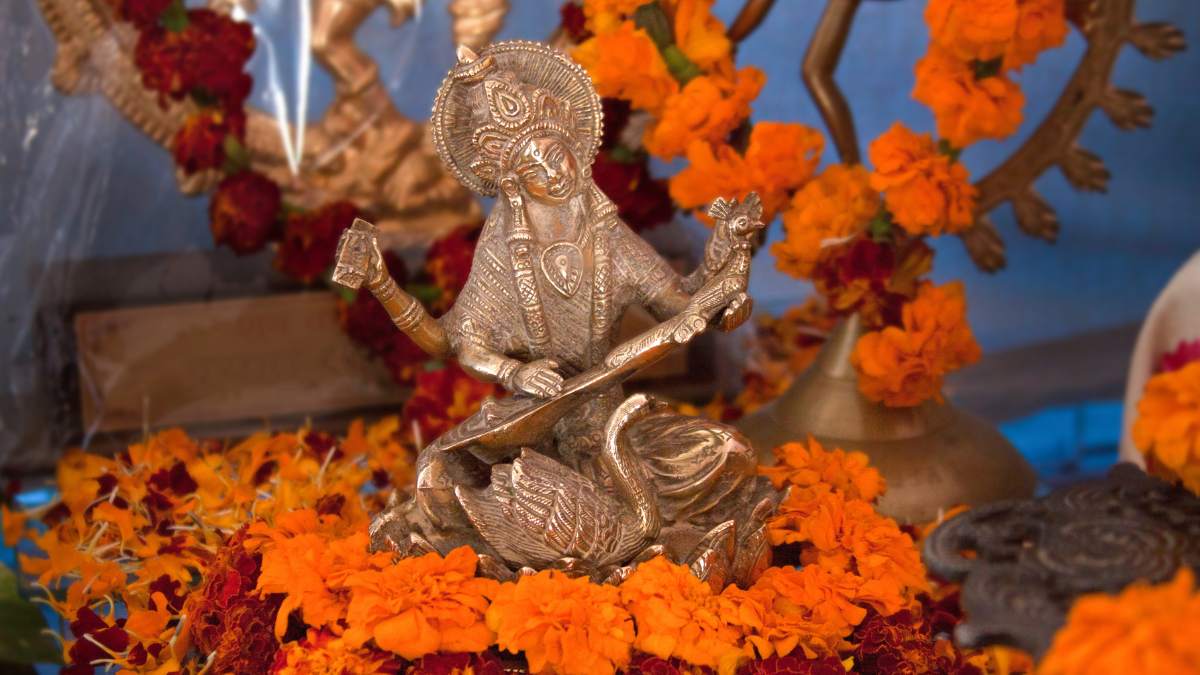 basant panchami  ki puja samagri