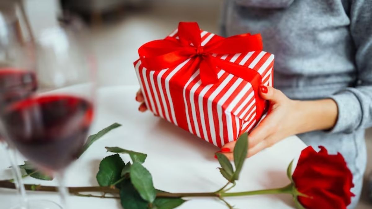 Best Valentine's Day Tech Gifts For Your Partner Celebrate The Day Of