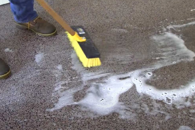 cement floor cleaning tips,