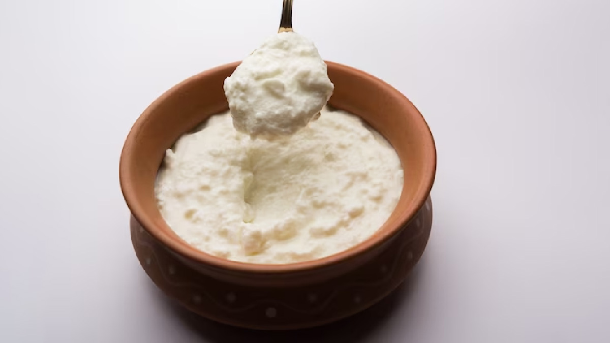 दही जमाते समय कहीं आप भी तो नहीं करती हैं ये गलतियां | mistakes to avoid  while making curd at home | HerZindagi