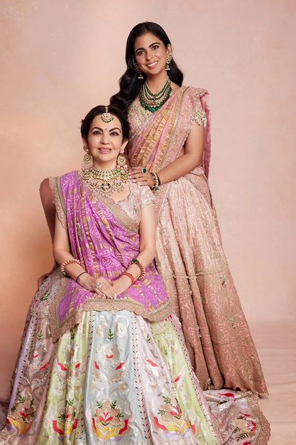 designer lehenga looks