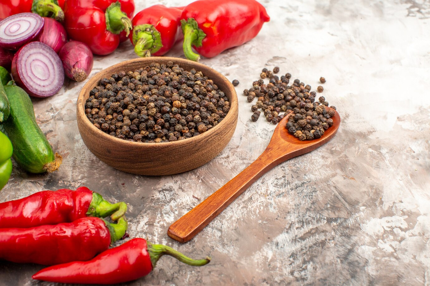 difference between real and fake black pepper