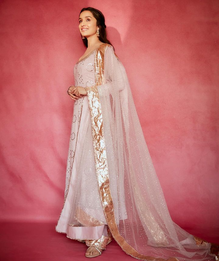 floor length suit ()