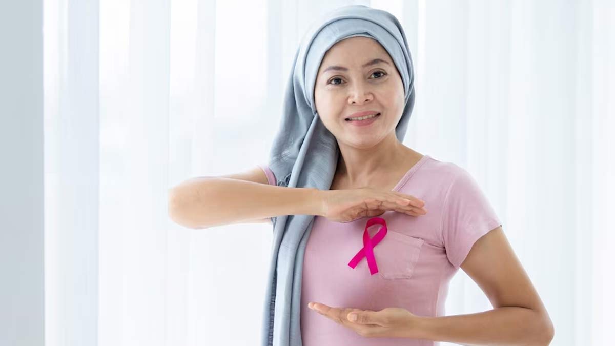 ब्रेस्ट कैंसर पेशेंट को अपनी डाइट में जरूर शामिल करनी चाहिए ये चार चीजें |  foods breast cancer patients must eat | HerZindagi