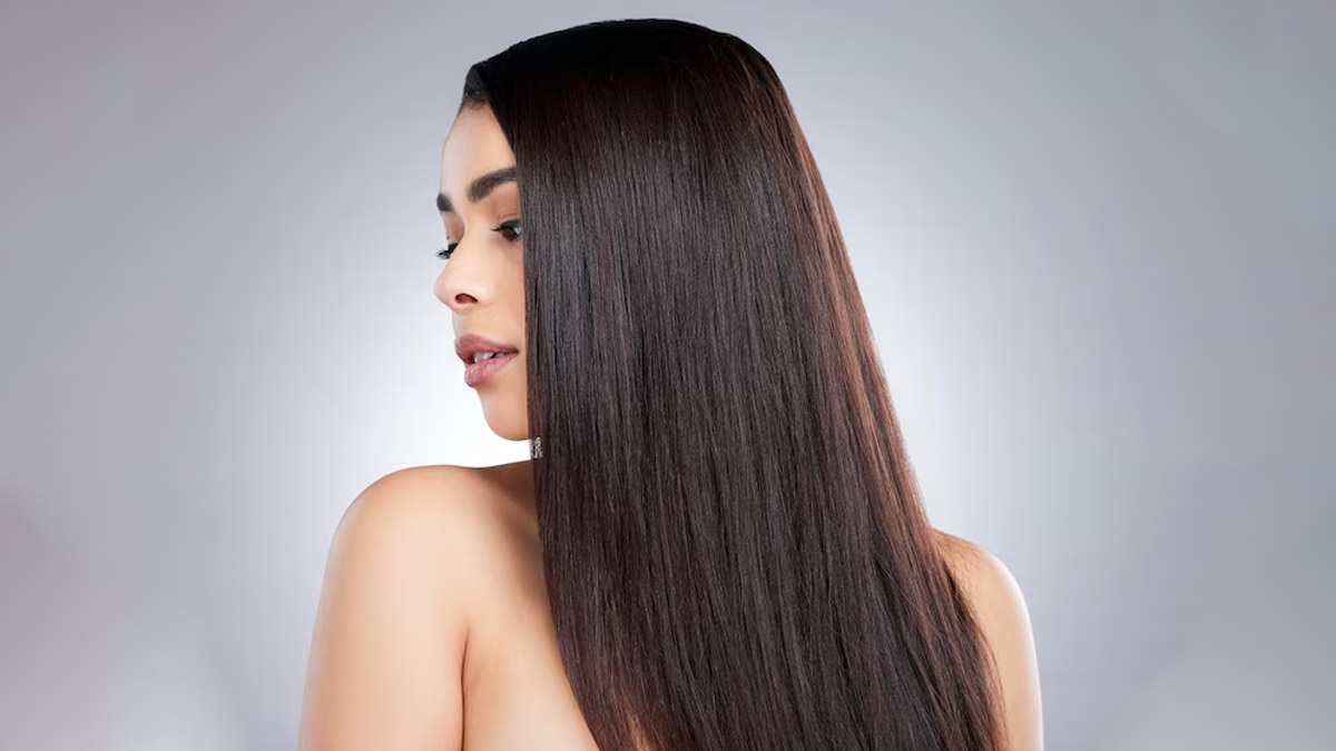 Keratin Treatment At Home: केमिकल नहीं बल्कि घर की रसोई में रखे इन इंग्रीडेंट से घर पर करें केराटिन ट्रीटमेंट