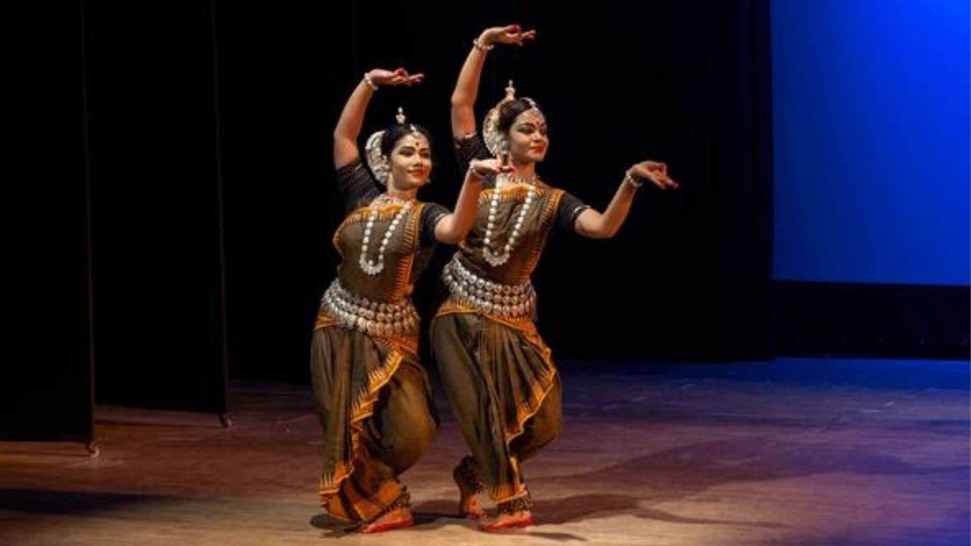 Khajuraho Dance Festival: इन 5 वजहों को जानने के बाद आप भी खजुराहो डांस फेस्टिवल का हिस्सा बनना चाहेंगे