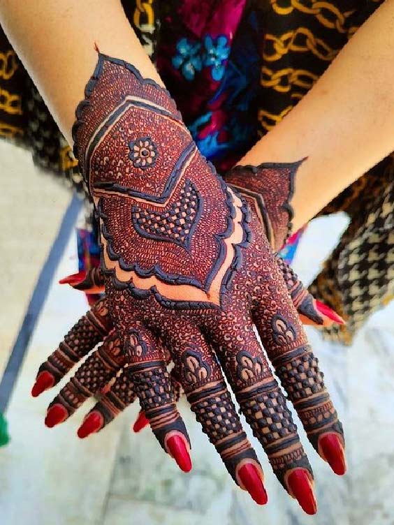 mehndi designs pictures