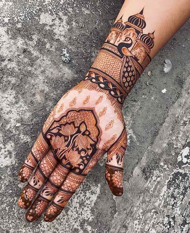 29 Remarkable Peacock Mehndi Designs for the Brides of Today