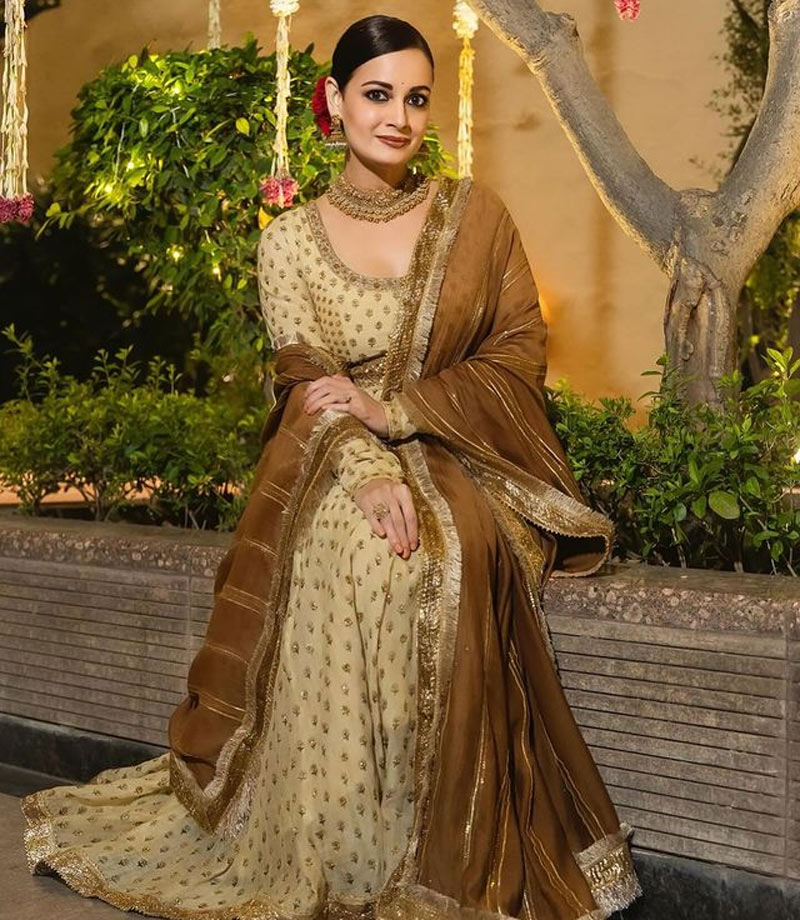 new pictures of kurties