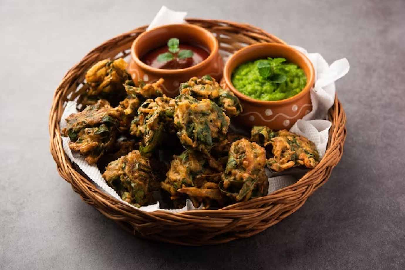 palak pakode