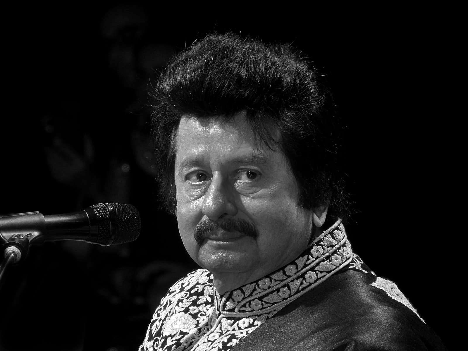 pankaj udhas photo