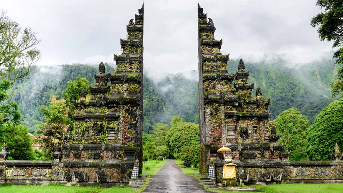 places IN BALI