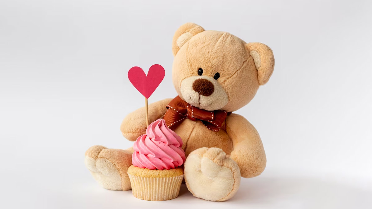 Teddy Day 2024: Heartwarming Gift Ideas To Melt Your Partner's Heart