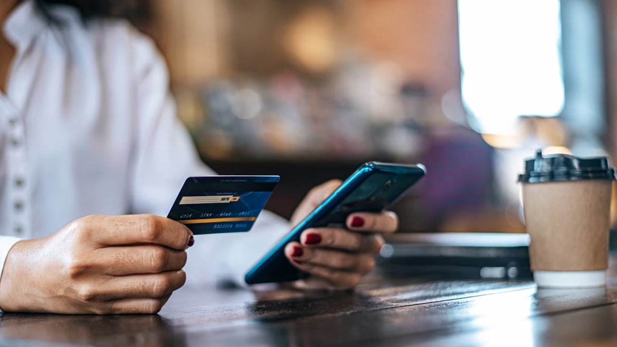 these tips to avoid credit card bill late payment fee