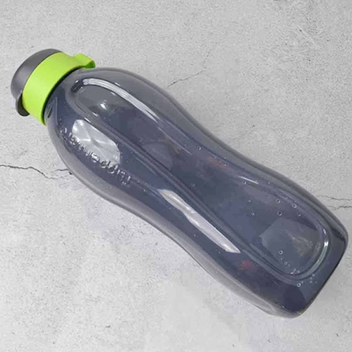 things to clean water bottles