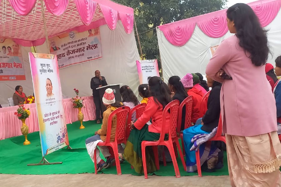 what is special in rojgar mela 