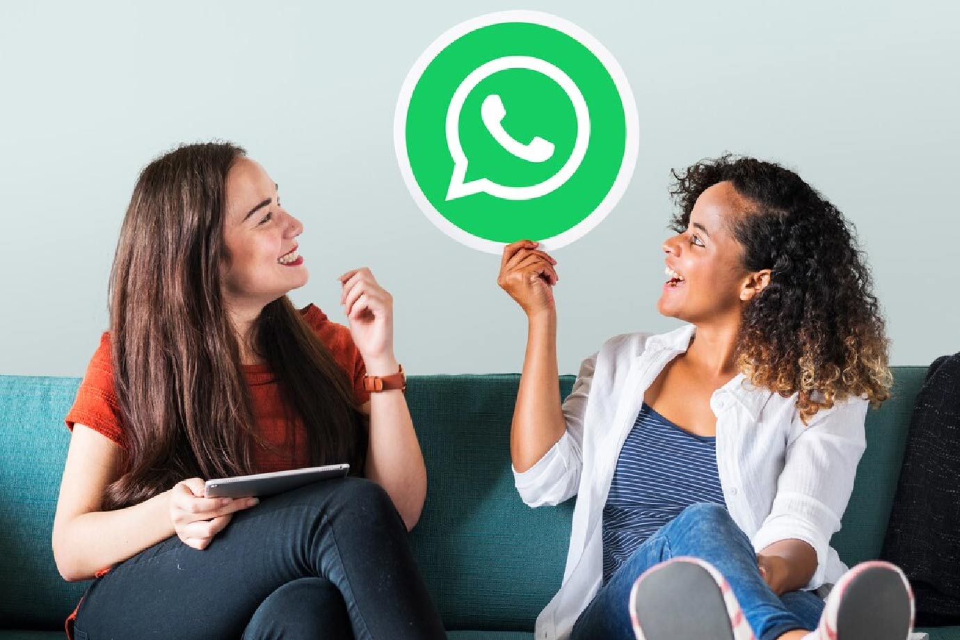 whatsapp chat feature
