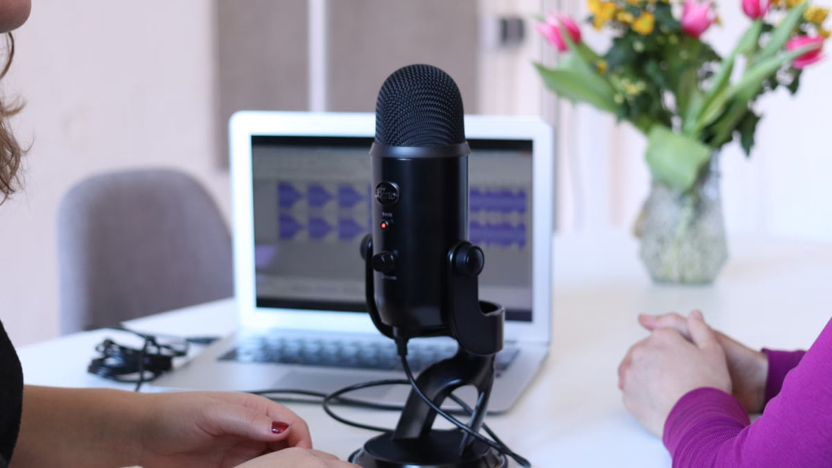 5 Podcasts On YouTube To Tune In To For Free