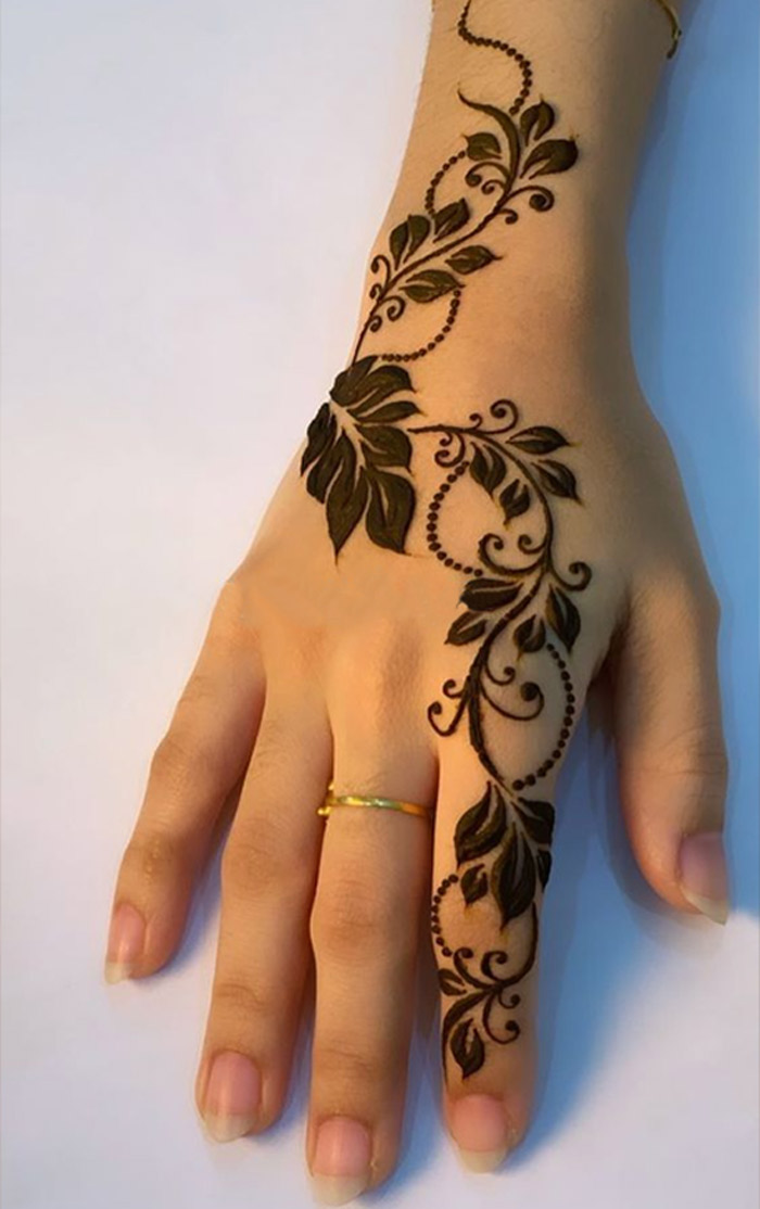 Buy Voorkoms Full Both Side Henna Tattoo Design Feel Realistic Mehndi  Temporary Body Tattoo For Women Girls Online at Best Prices in India -  JioMart.