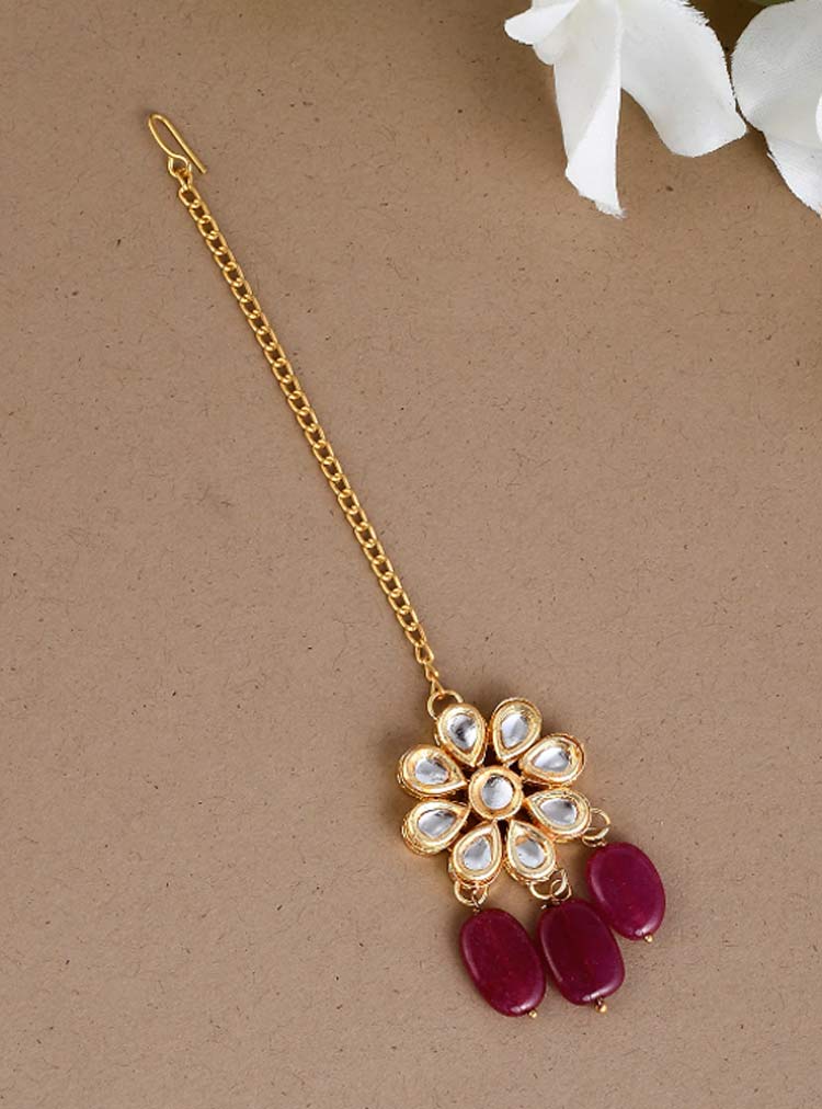 Flower design maangtika