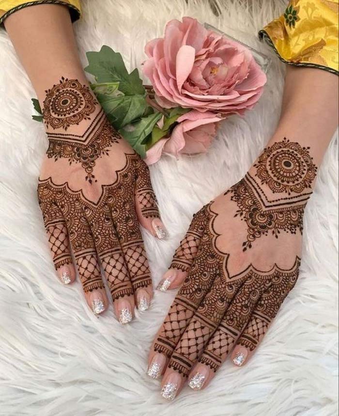 Jalal Designed | Mehndi designs feet, Mehndi designs for fingers, Latest mehndi  designs