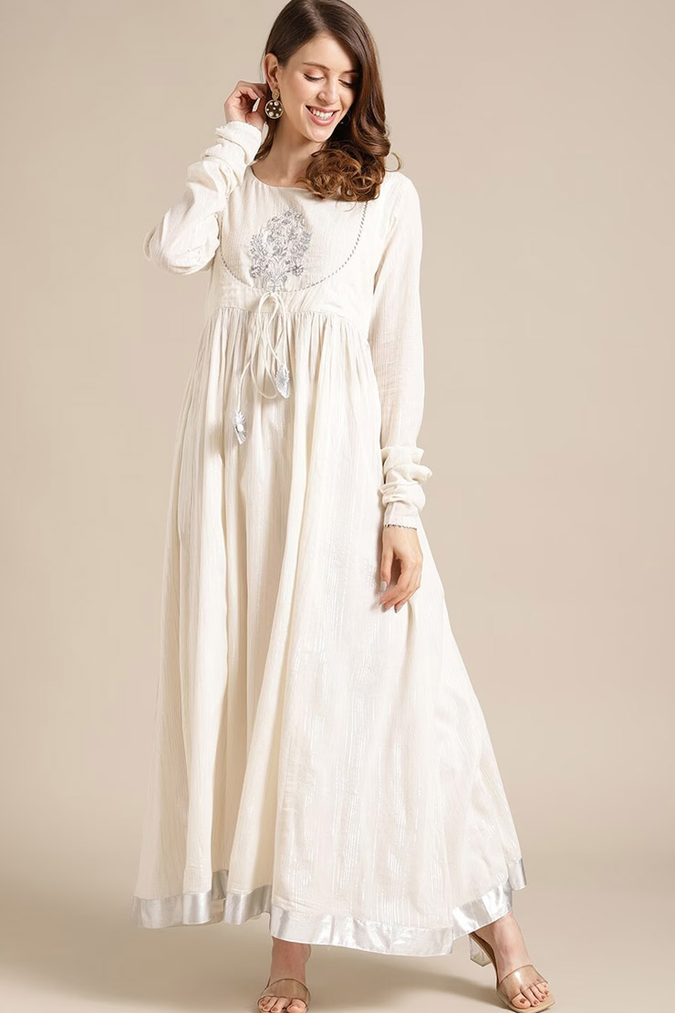 Instead of keeping it simple, style the Anarkali like this, you will get a stylish look, know the way