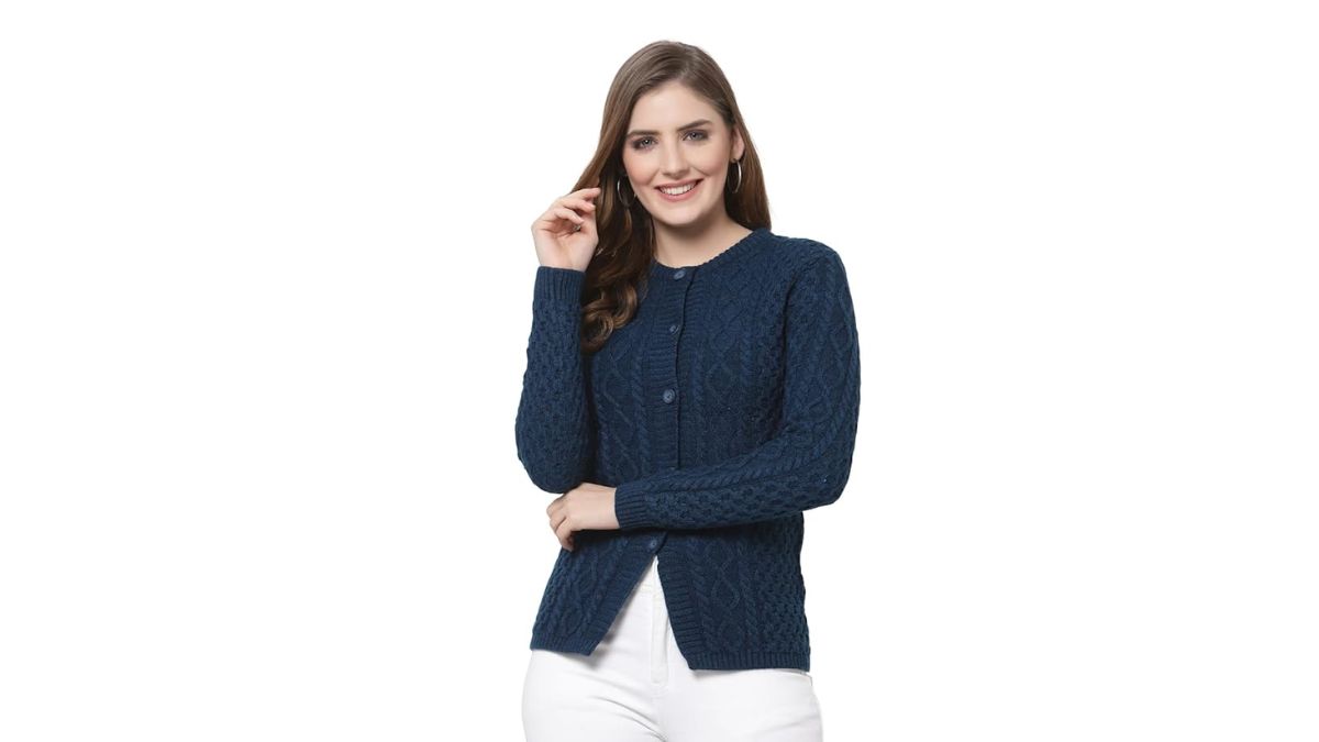 सॉफ्टनेस के साथ ये Cardigan For Women देंगे