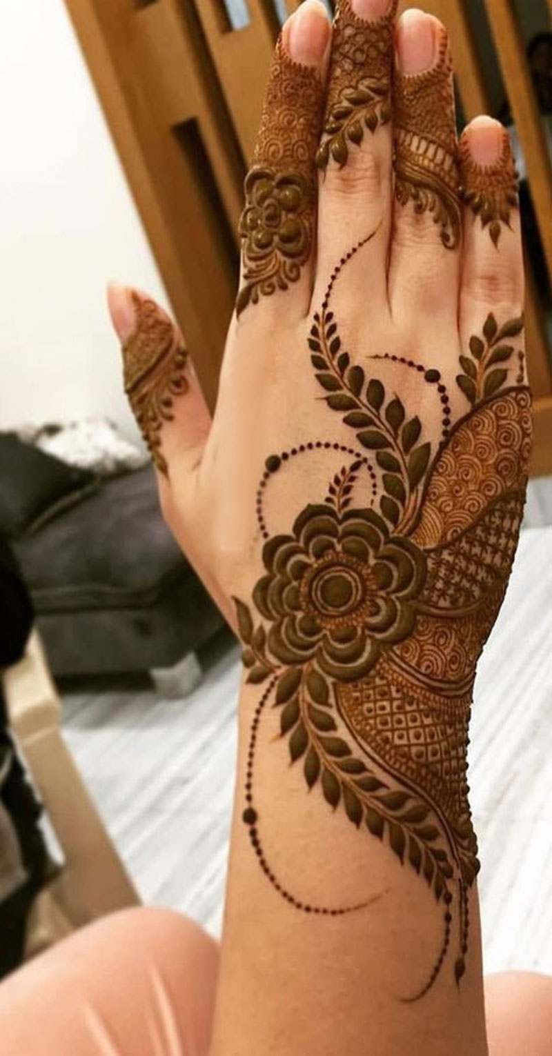 Simple Mehndi Design | Latest hand mehndi designs for girls | Times Now