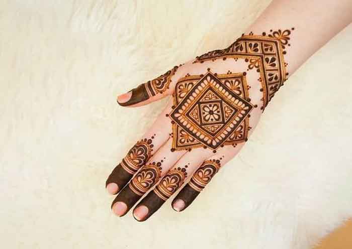 Valentine mehndi design - front hand mehndi design -square mehndi design  -saifee mehndi art - video Dailymotion