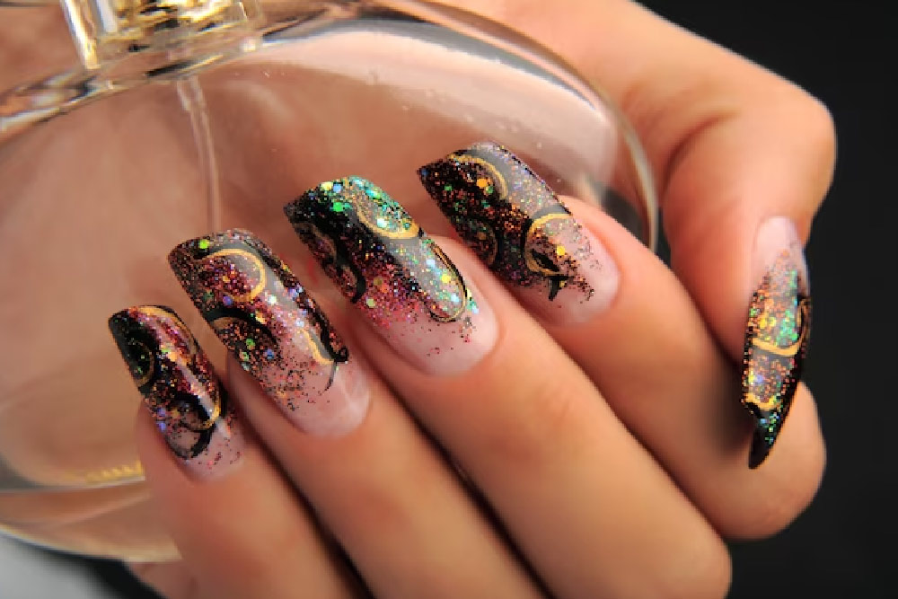 Three d glitter nail art