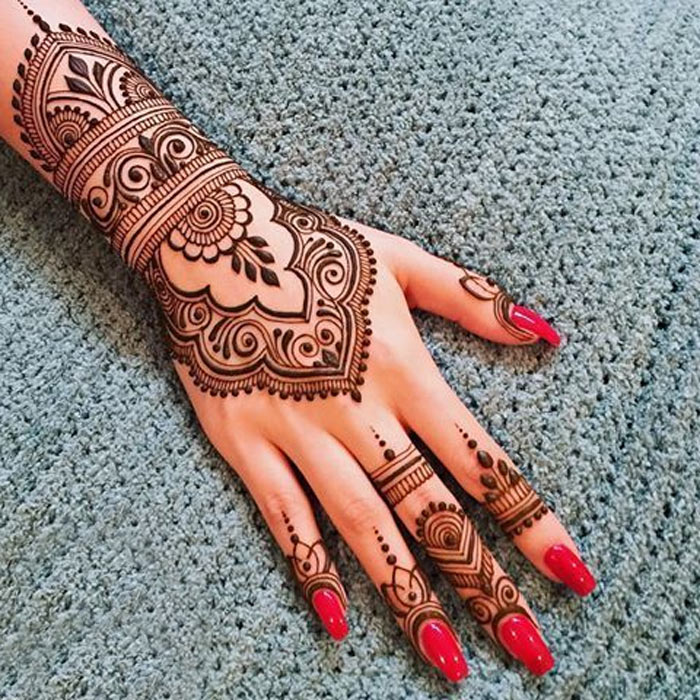 simple mehndi design | Pakistan Fashion