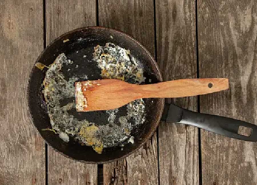 Frying Pan Cleaning Tips 4 Simple WaysTo Keep Your Kitchen Frying Pan