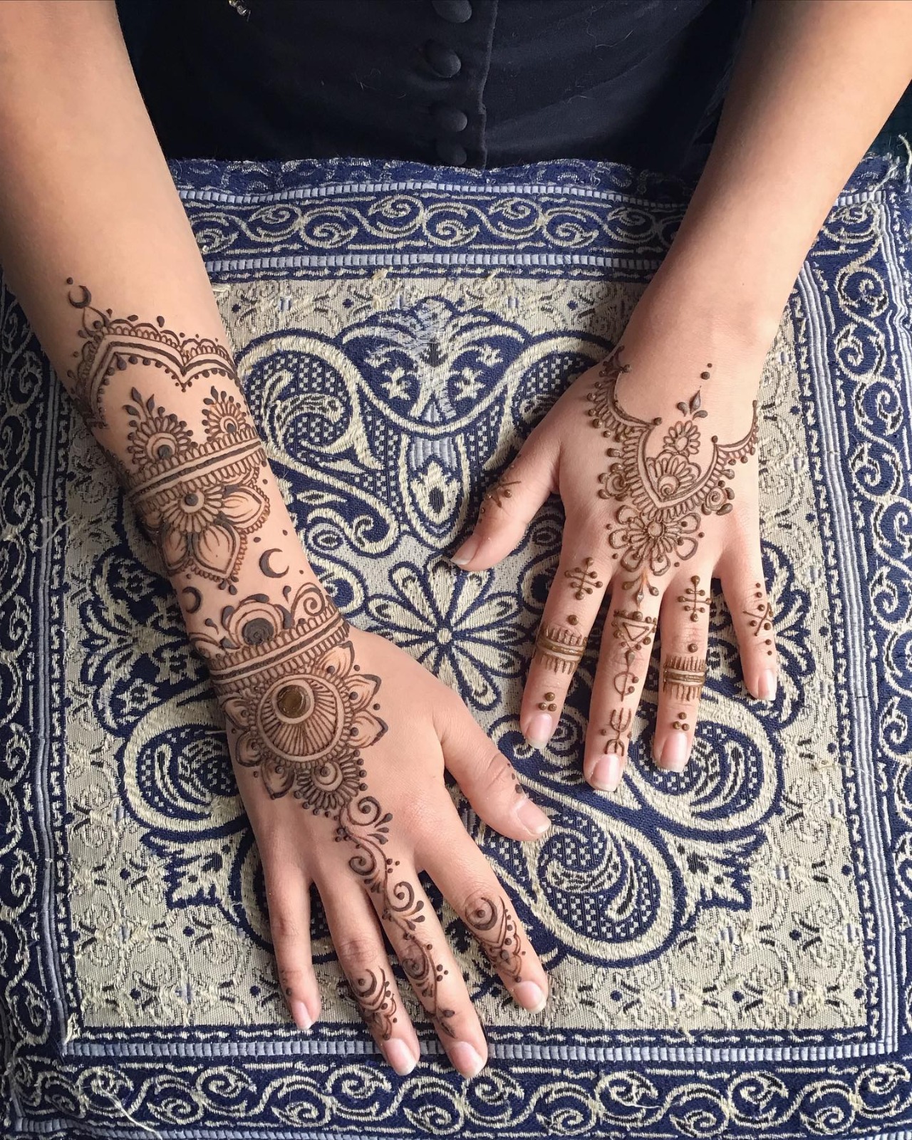 Persian Mehndi designs