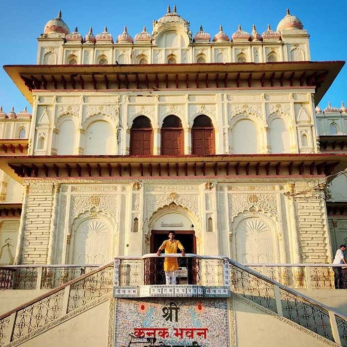 Why is Kanak Bhawan famous