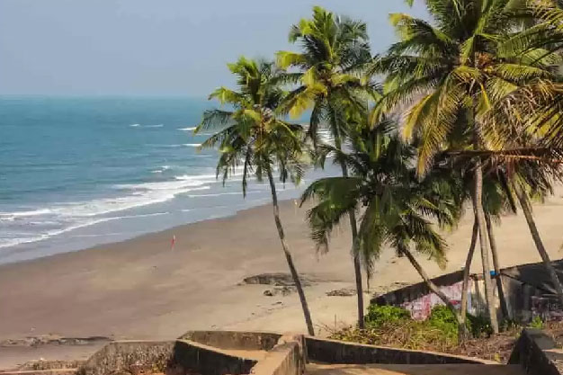 Why so famous madh island mumbai