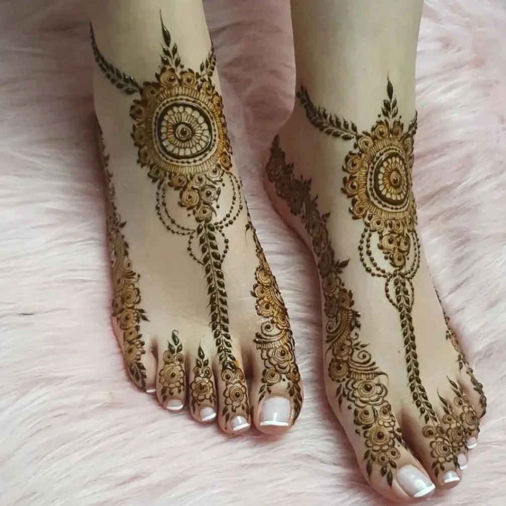 beautiful mehndi design