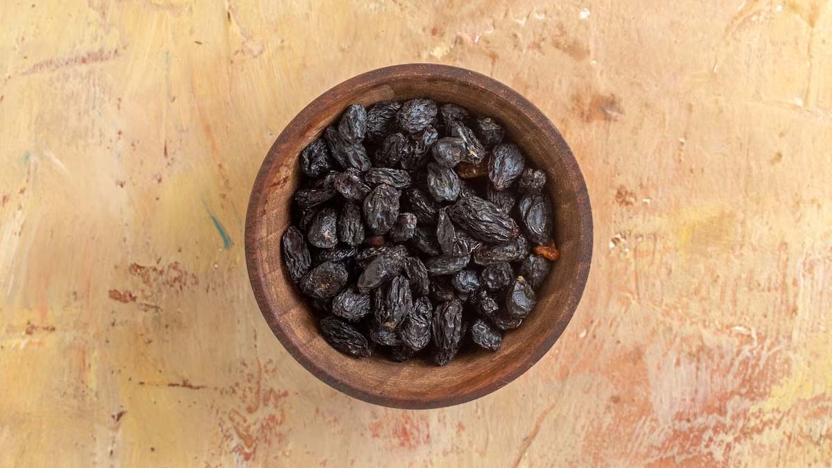 black raisins for kids health