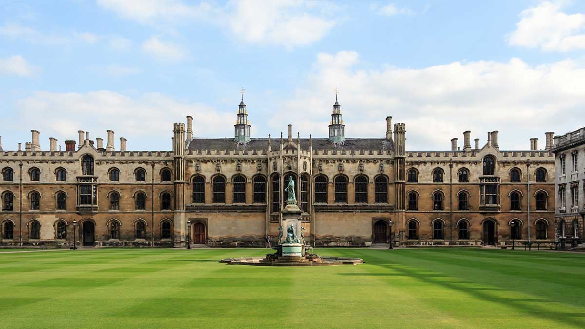 HZ Educate: Top 4 Courses To Study In Cambridge University